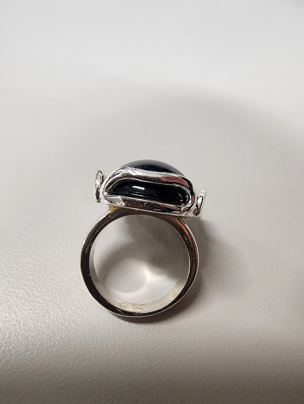 Large Oval Black Acrylic Resin Statement Ring Silver-Tone Wide Metal Band Sz 6.5